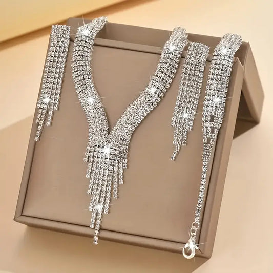 Exquisite Sparkling Necklace and Earring Set MUVAYA