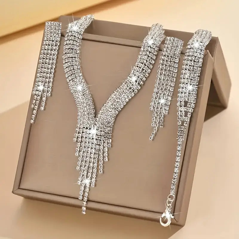 Exquisite Sparkling Necklace and Earring Set MUVAYA