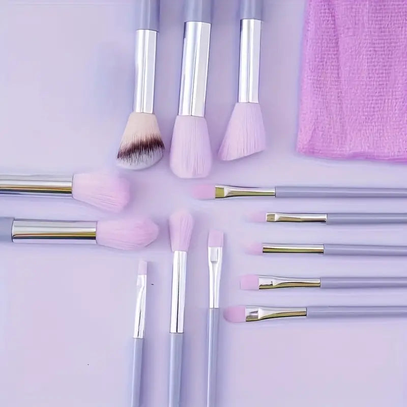 17pcs Makeup Brush Set – Complete Kit with Puffs & Blender MUVAYA