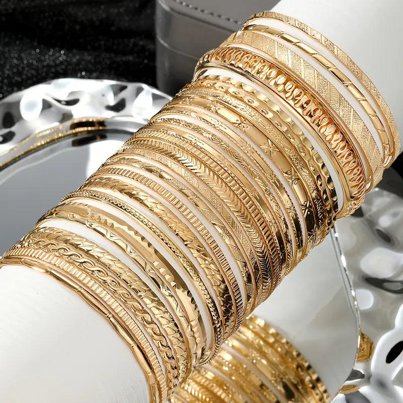 10pcs Vintage Golden Layered Bracelet Set for Women, MUVAYA