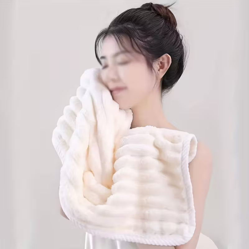 Extra Large Bath Towel Super Absorbent MUVAYA