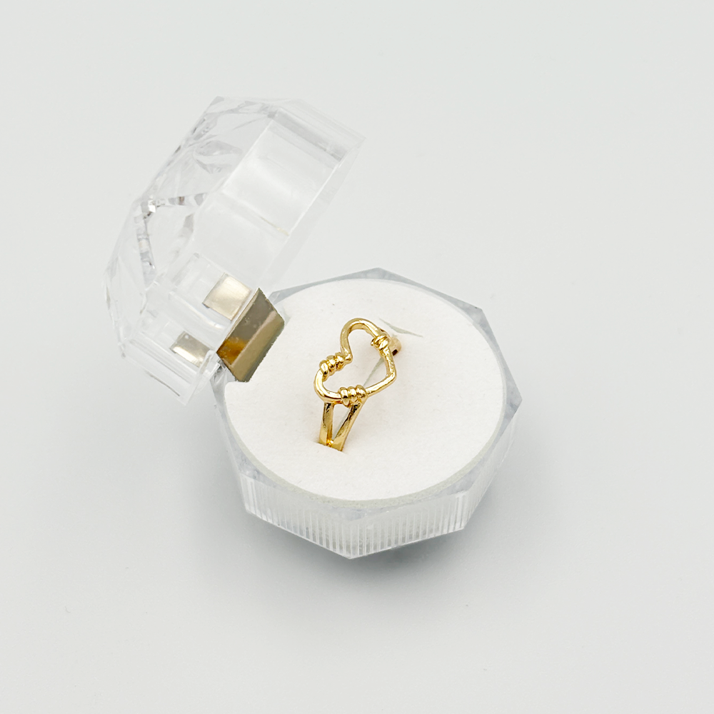 Twisted Wire Heart Ring MUVAYA