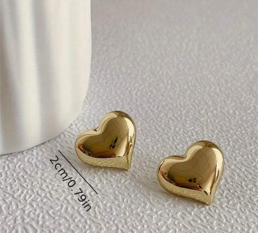 Golden Heart Elegant Earrings MUVAYA