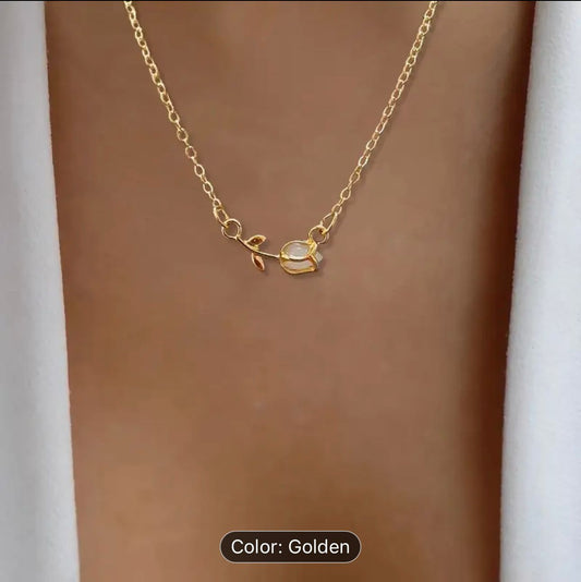 Elegant Tulip Pendant Necklace MUVAYA