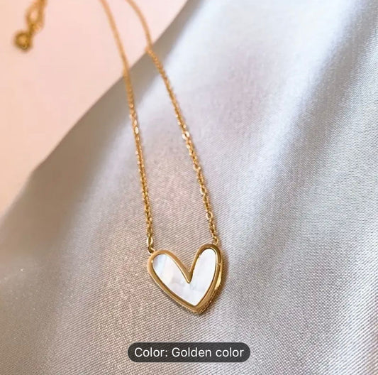 Tiny Sweet Heart Pendant Necklace MUVAYA