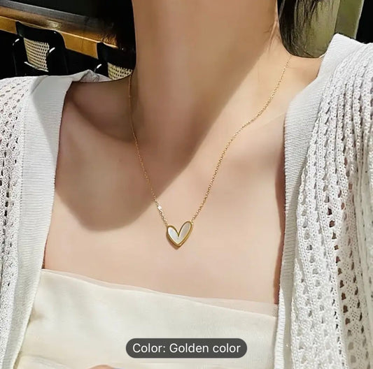 Tiny Sweet Heart Pendant Necklace MUVAYA