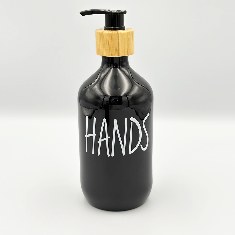 Plastic Squeeze Bottles for Soap and Shampoo - Black MUVAYA