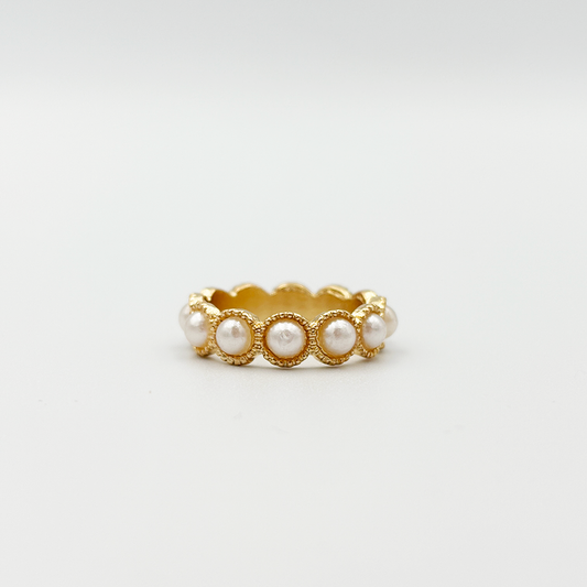 Moonlit Pearl Ring MUVAYA