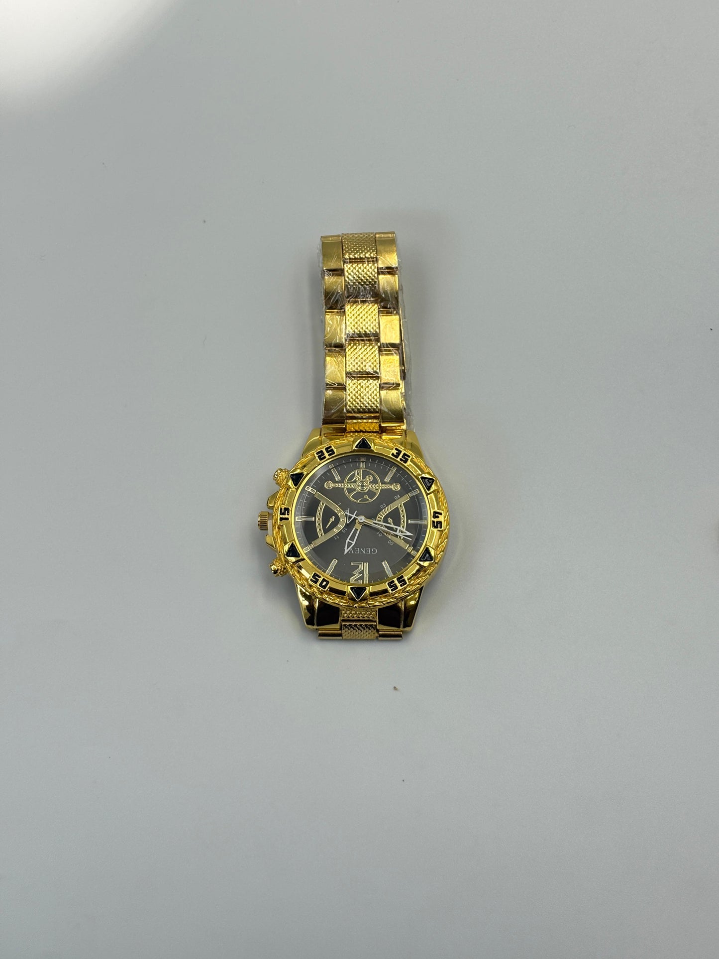 Unisex Fashion Quartz Watch MUVAYA