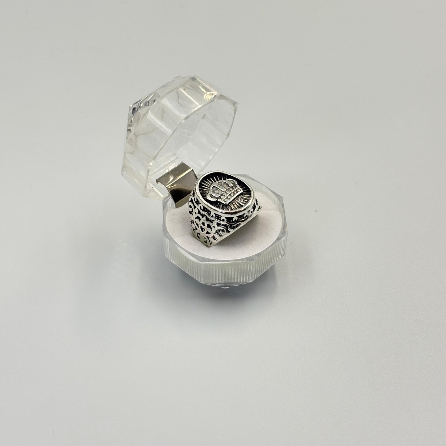 Classic Retro Geometric Patterned Punk Men'S Women'S Ring MUVAYA