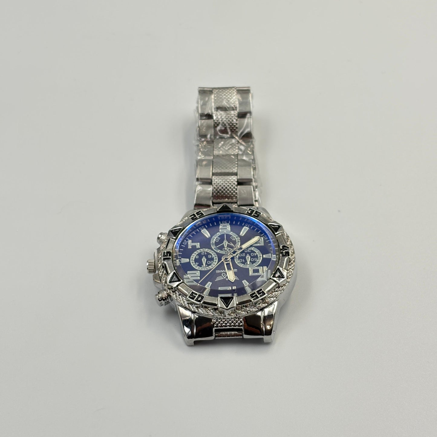 Men's Fashionable Simple Mixed Scale Three Eye Dial Quartz Watch MUVAYA