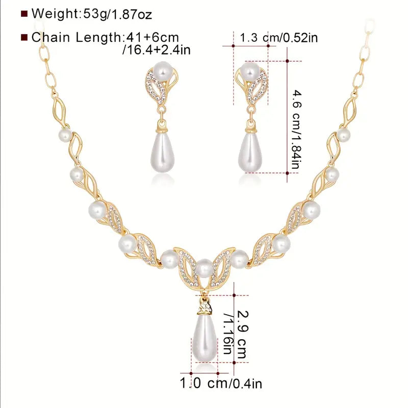 Three-Piece Jewelry Set with Golden Stud Earrings & Necklace MUVAYA