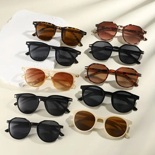 European and American Retro Style Unisex Fashion Eyeglass - MUVAYA