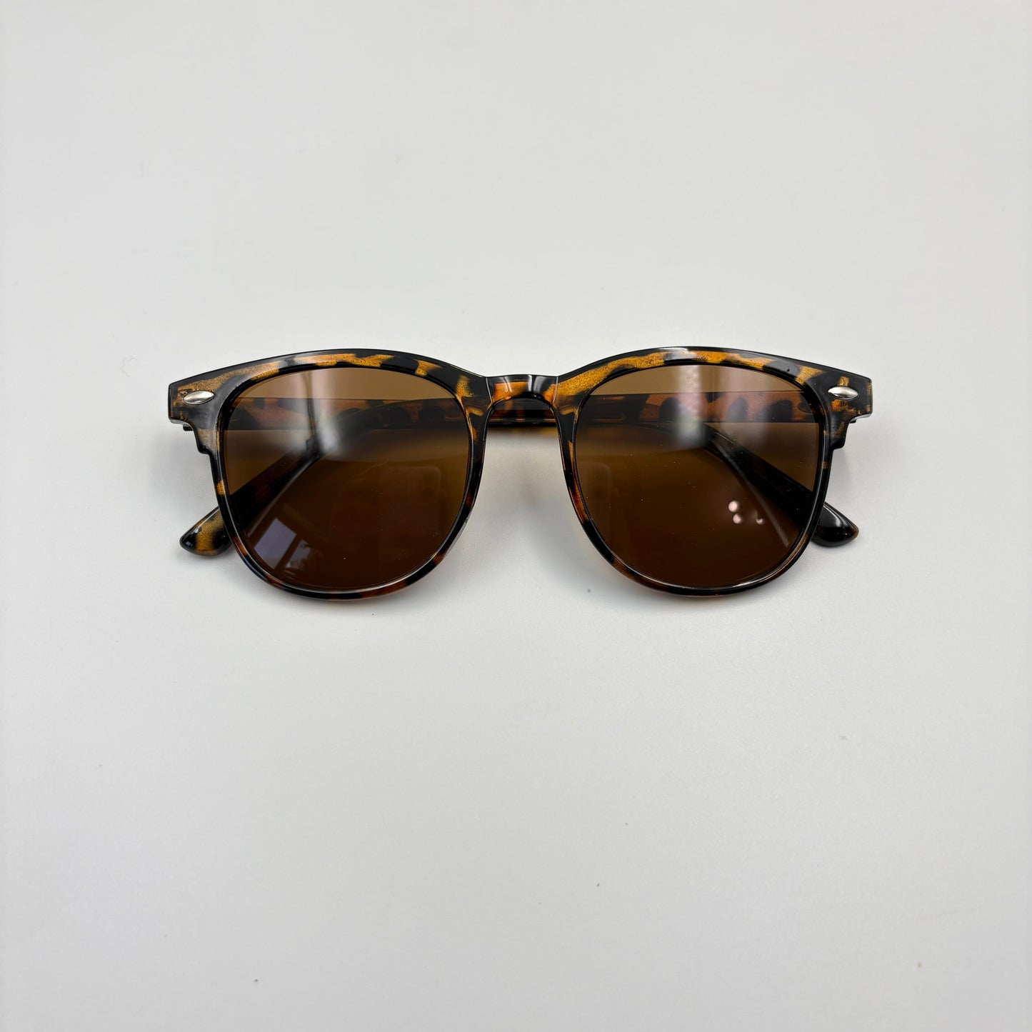 European and American Retro Style Unisex Fashion Eyeglass - MUVAYA