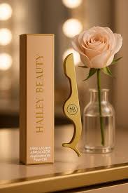Hailey Beauty Fake Lash Applicator MUVAYA