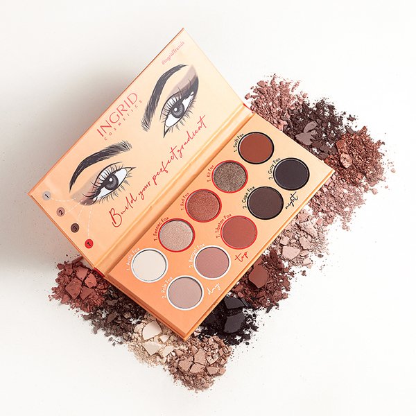 INGRID foxy eyes eyeshadow pallete MUVAYA