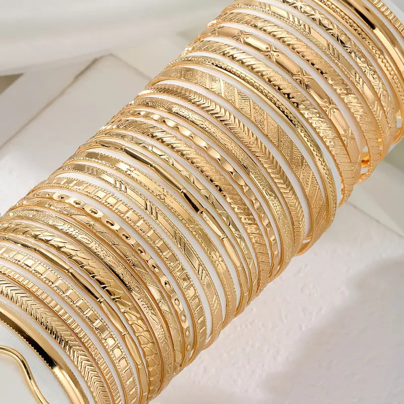 10pcs Vintage Golden Layered Bracelet Set for Women, MUVAYA