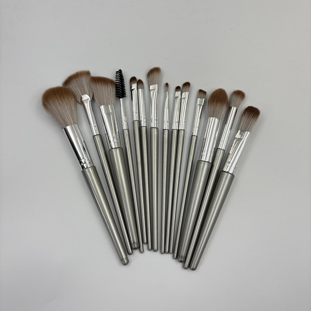 14 PCS Professional Makeup Brushe Set - MUVAYA