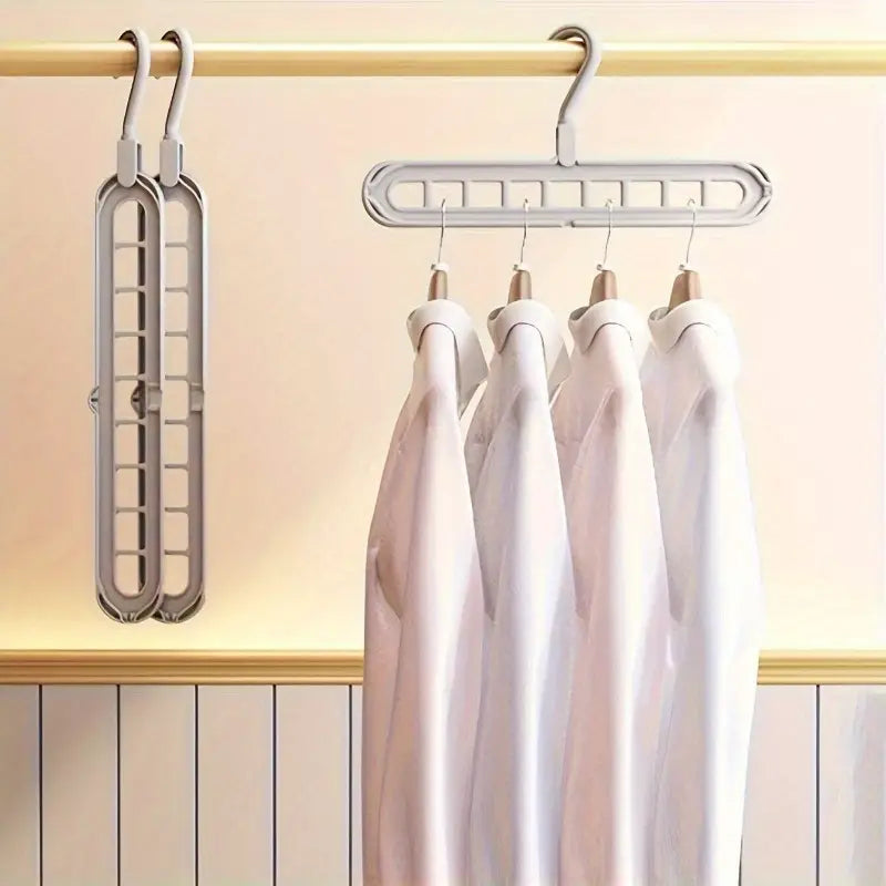 Heavy-Duty Plastic 9-Slot Foldable Hangers MUVAYA