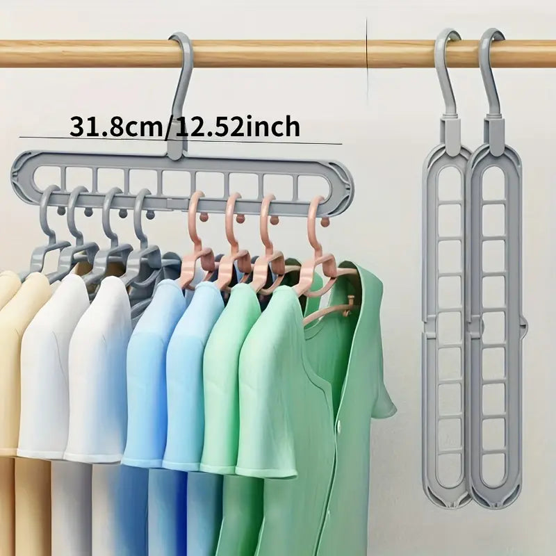 Heavy-Duty Plastic 9-Slot Foldable Hangers MUVAYA