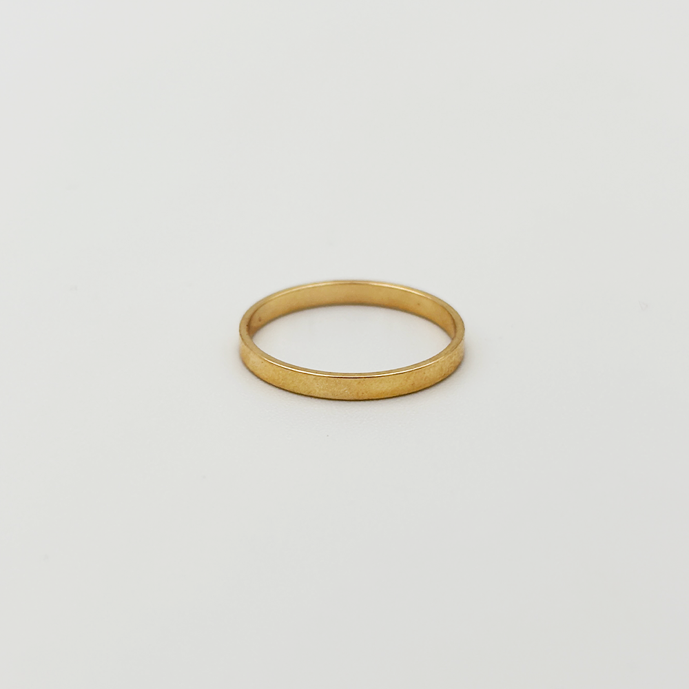 Sleek Band Ring MUVAYA