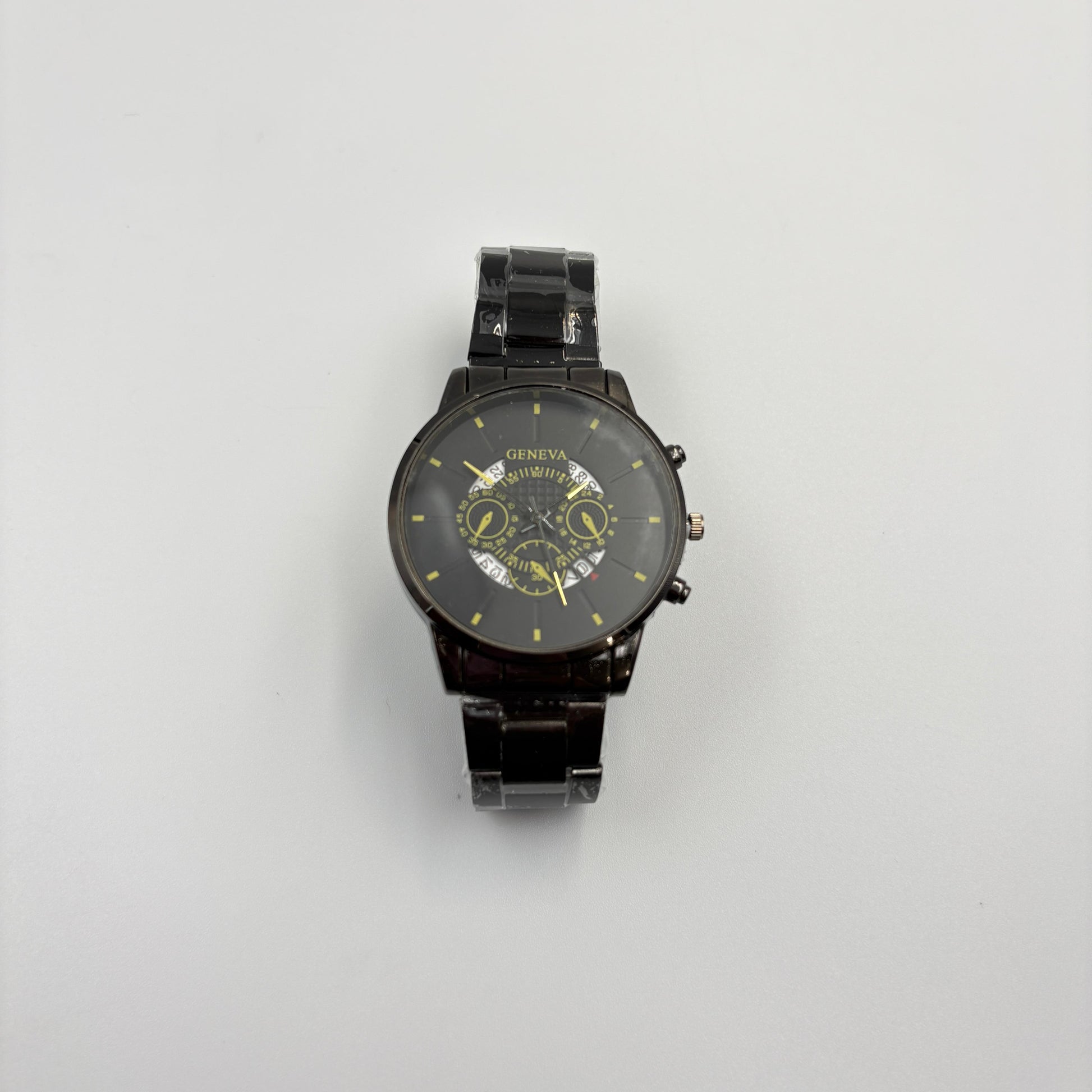 Men's Fashion Round Quartz Watch MUVAYA