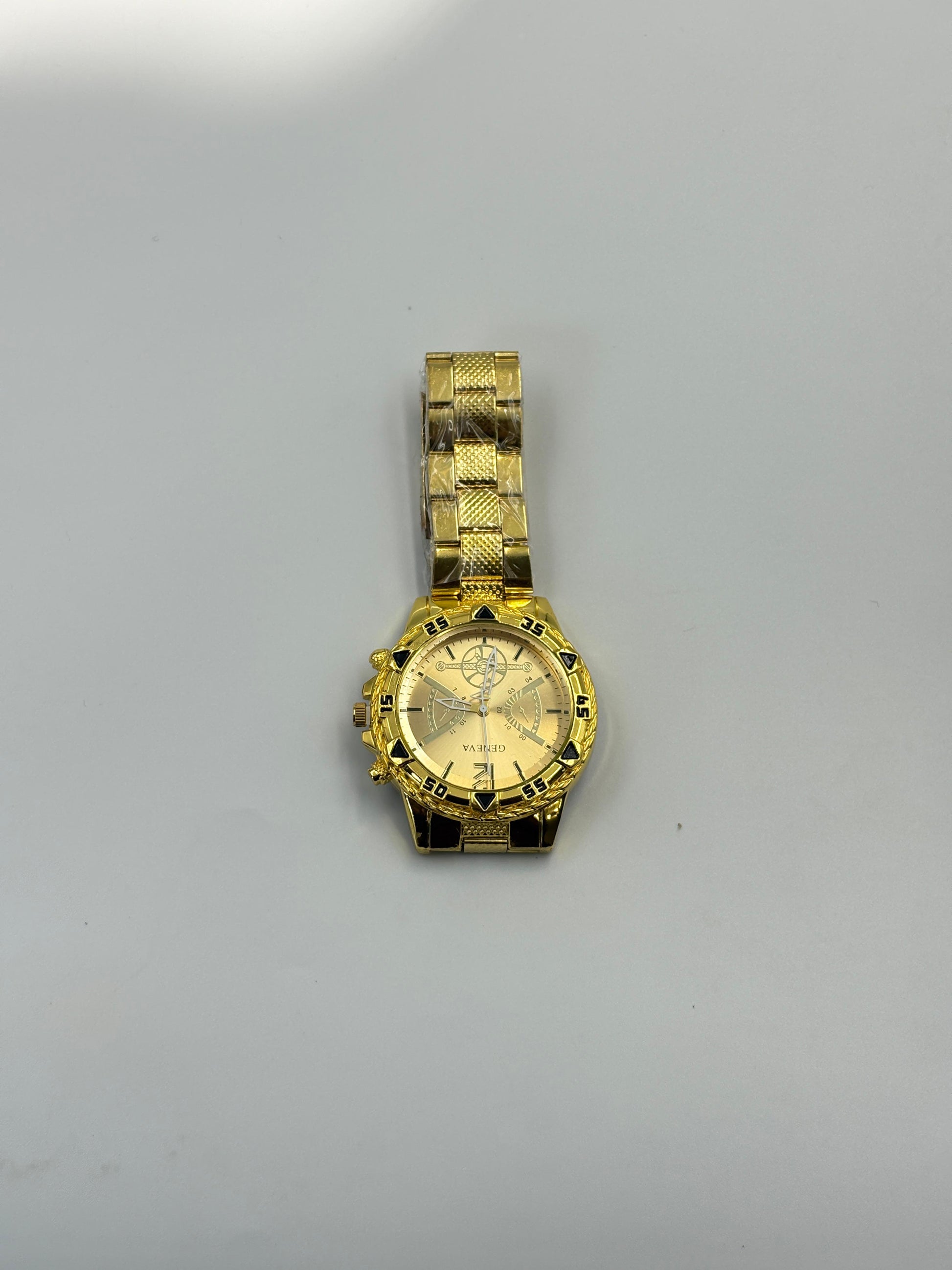 Unisex Fashion Quartz Watch MUVAYA