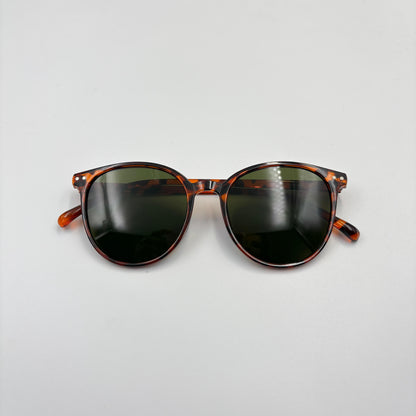 Retro Style Round Frame Fashion Glasses for Men and Women MUVAYA