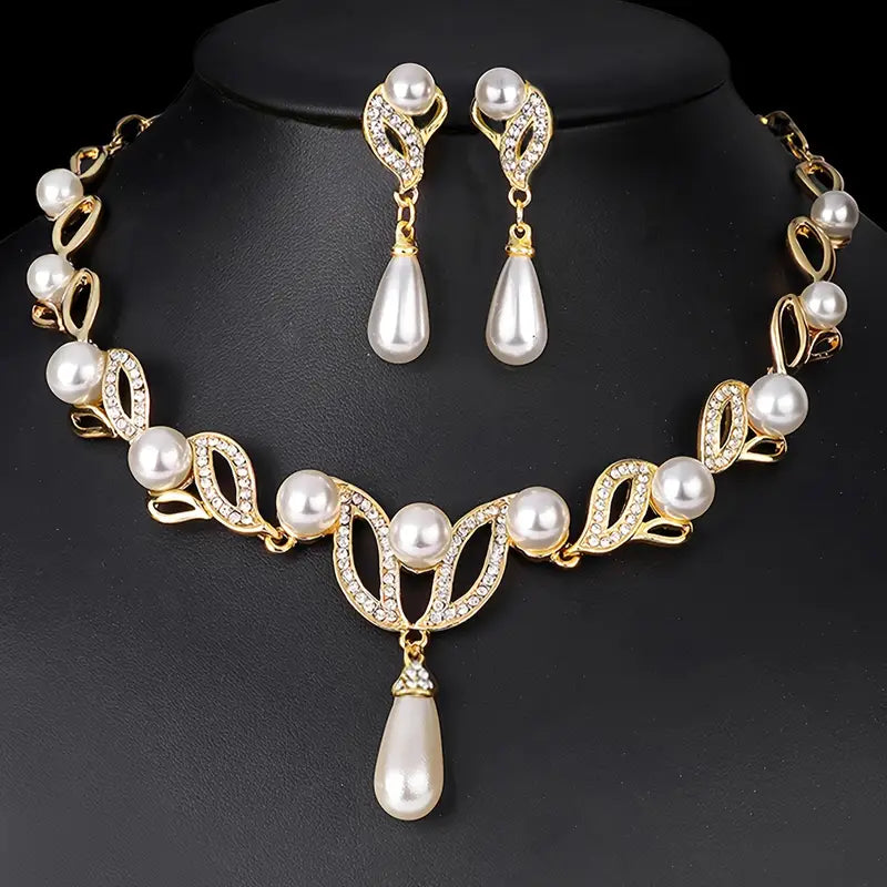 Three-Piece Jewelry Set with Golden Stud Earrings & Necklace MUVAYA