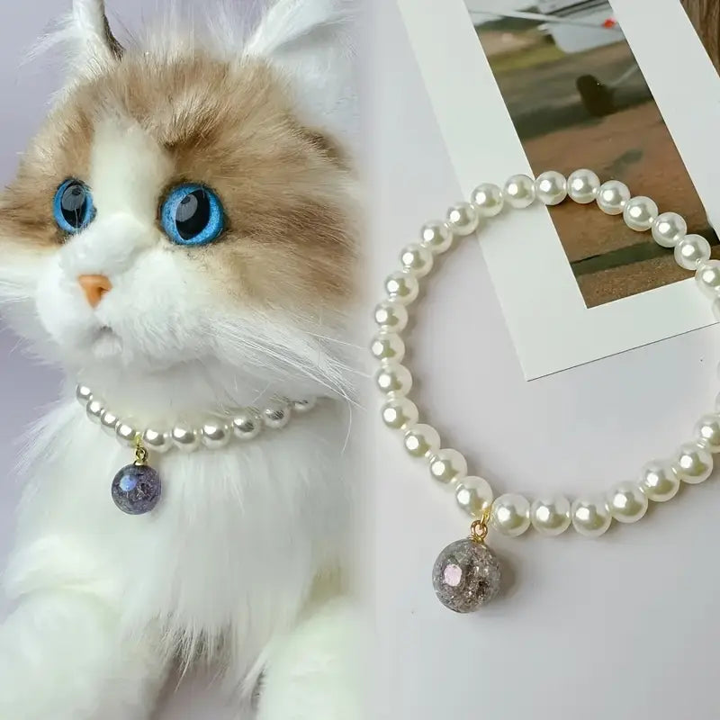 Enchanting Cat Necklace with Pendant MUVAYA