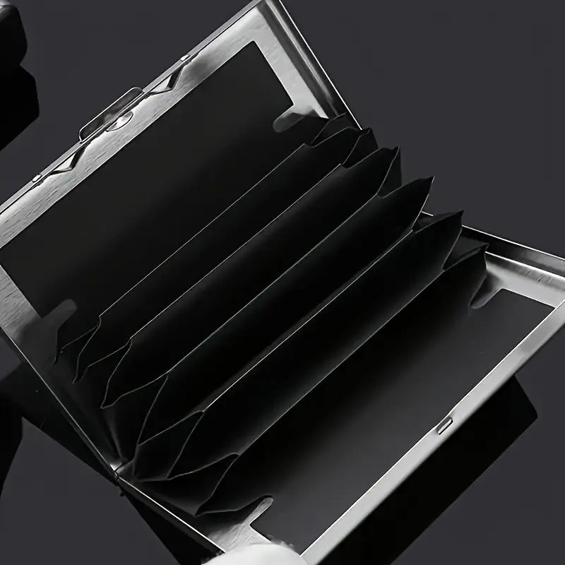 Metal Card Holder with Magnetic Protection MUVAYA