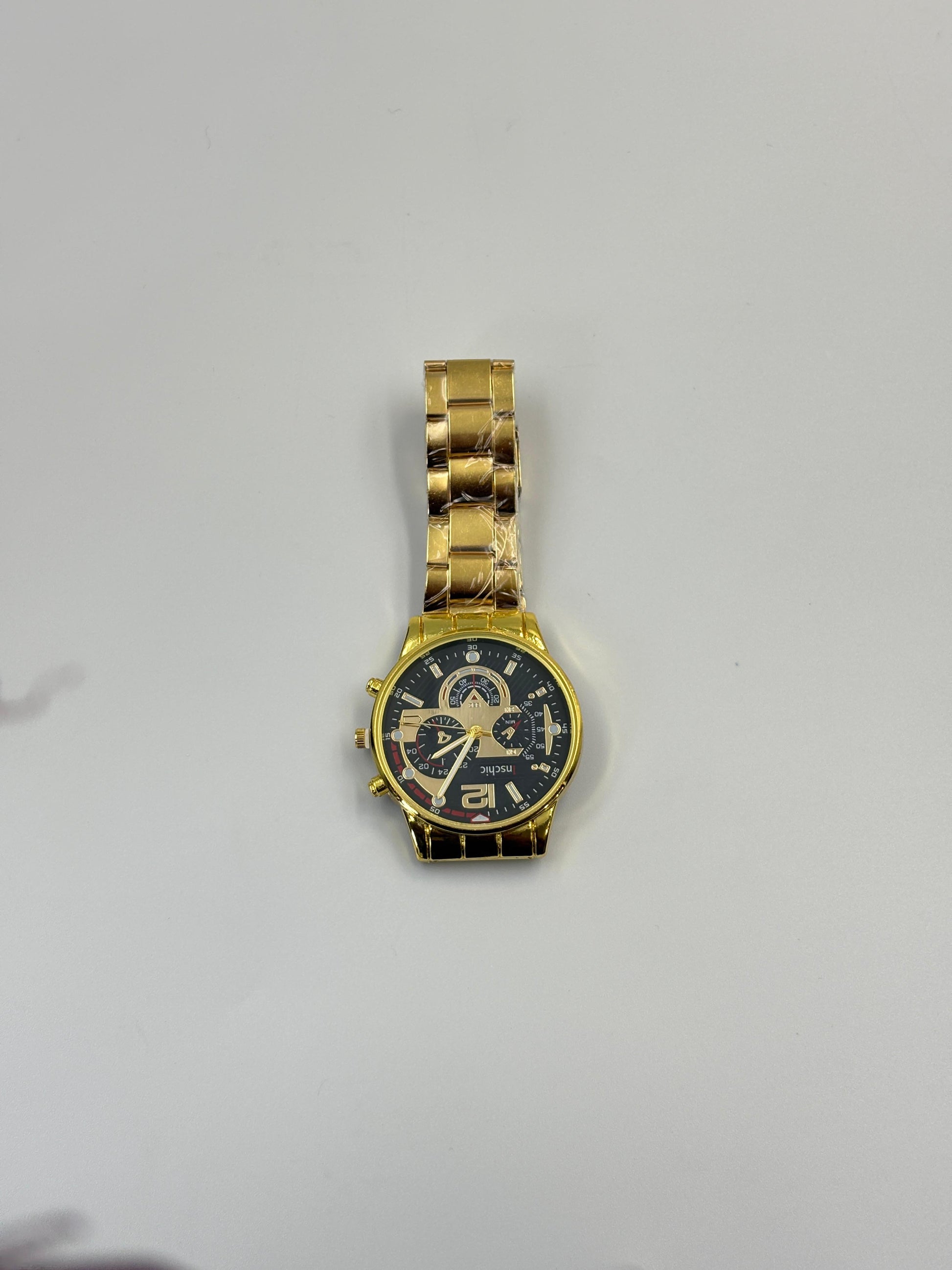 Simple and Handsome Pointer style Men's Quartz Watch - MUVAYA